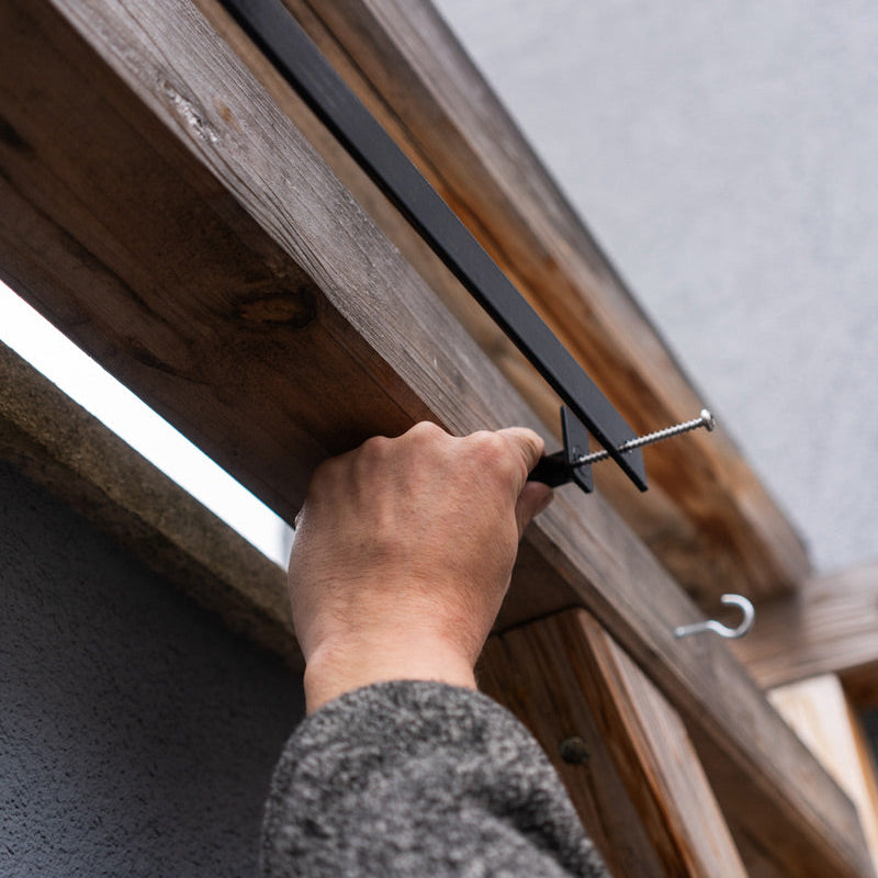 Rail pour brise-soleil